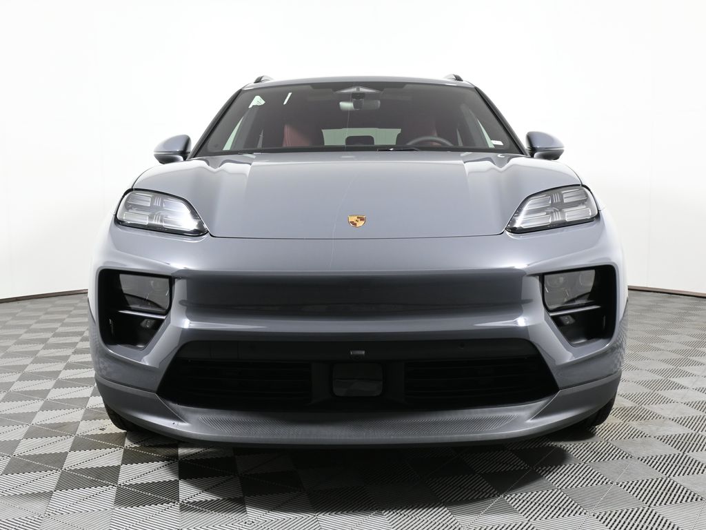Thumbnail: 2025 Porsche Macan - 10