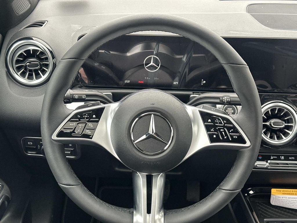 Thumbnail: 2026 Mercedes-Benz GLB - 23