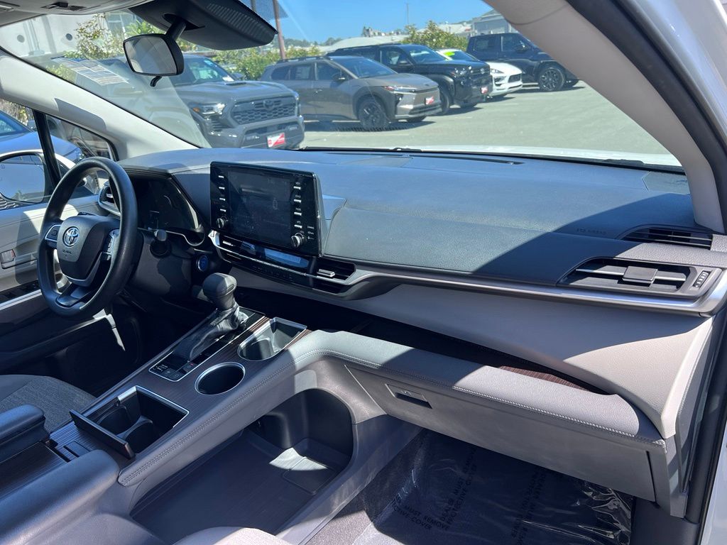 Used 2021 Toyota Sienna Van