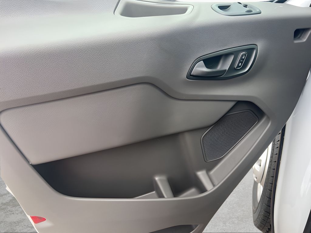 2025 Ford Transit-250