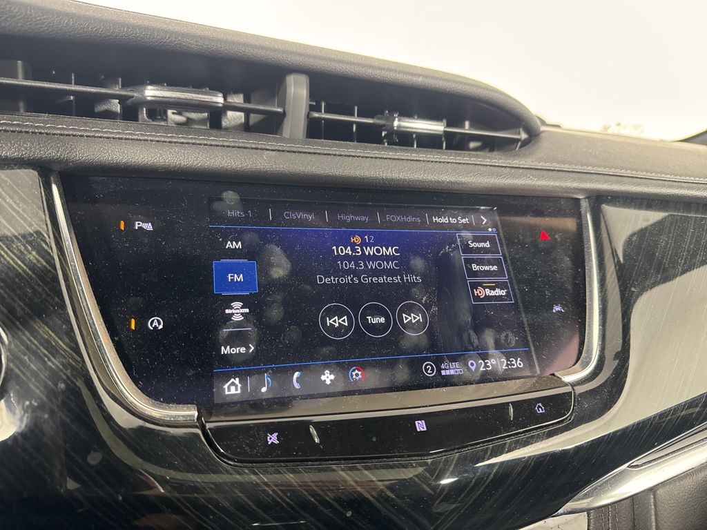 Thumbnail: 2020 Cadillac XT6 - 17