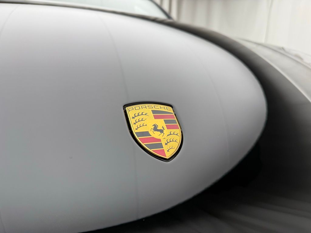 Thumbnail: 2025 Porsche Macan - 19