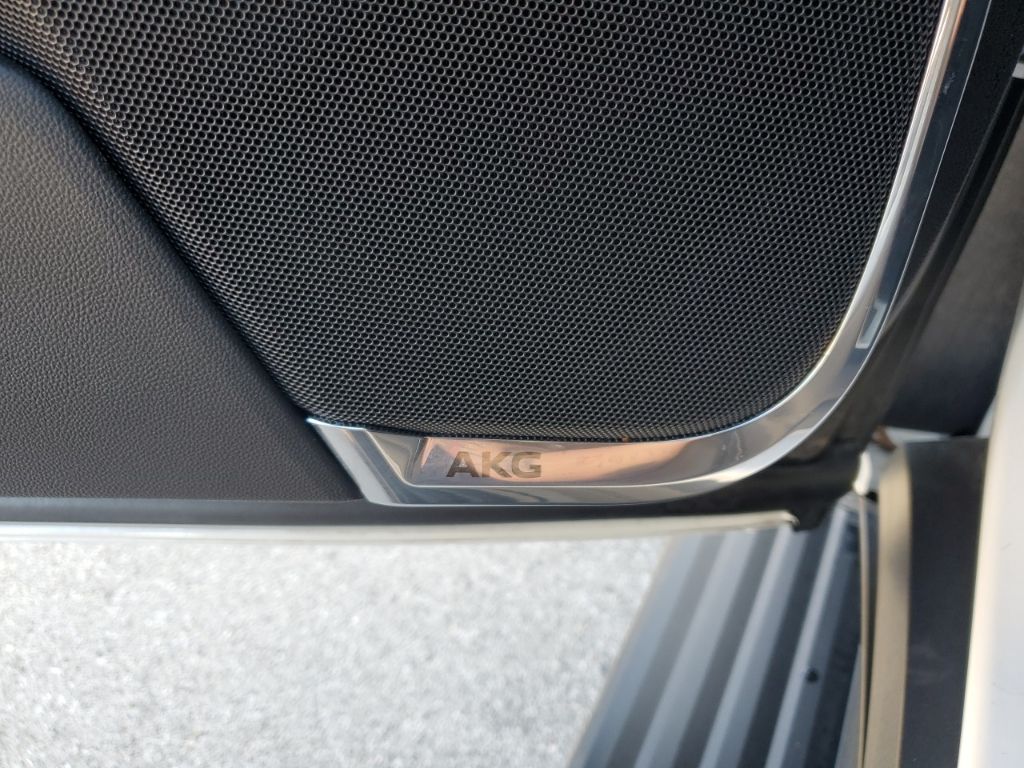 Used Car 2023 Cadillac Escalade  Sport Platinum For Sale Under $90,000 In Austin, Texas