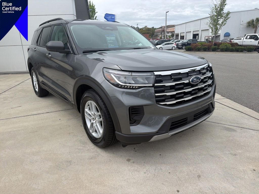 2026 Ford Explorer's photo