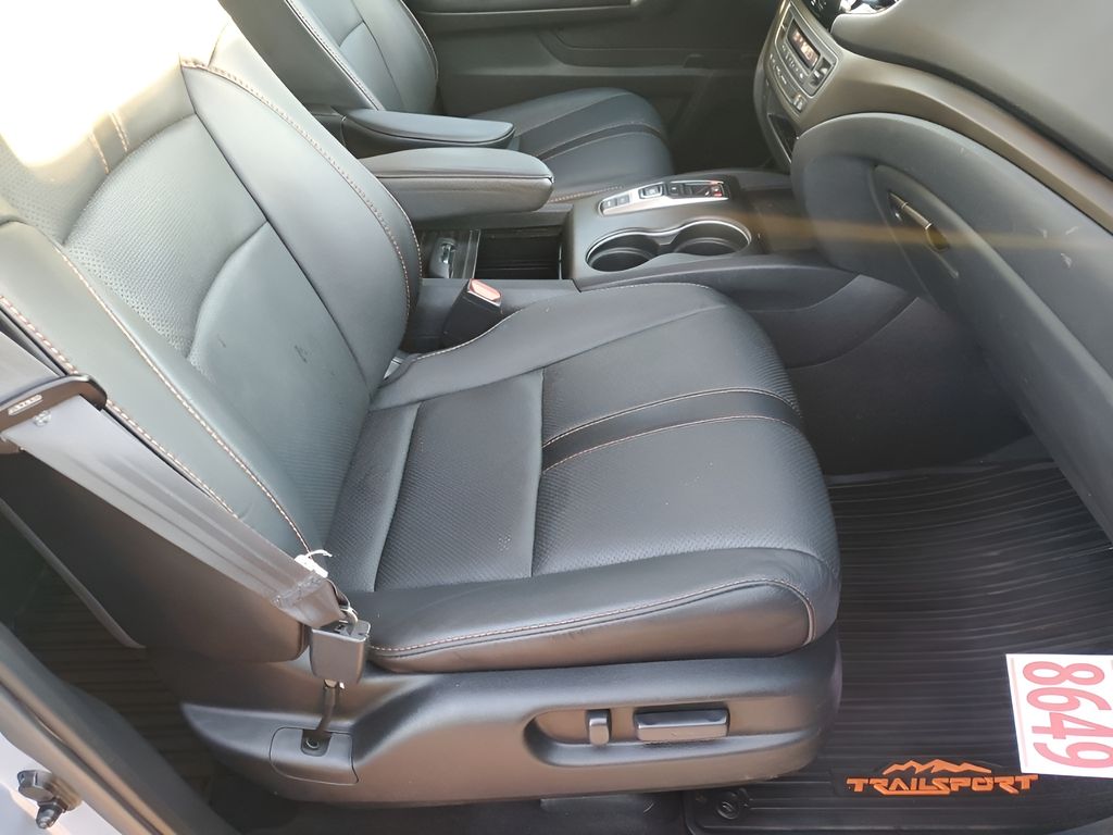 Used Car 2022 Honda Passport  Trailsport For Sale Under $35,000 In Austin, Texas