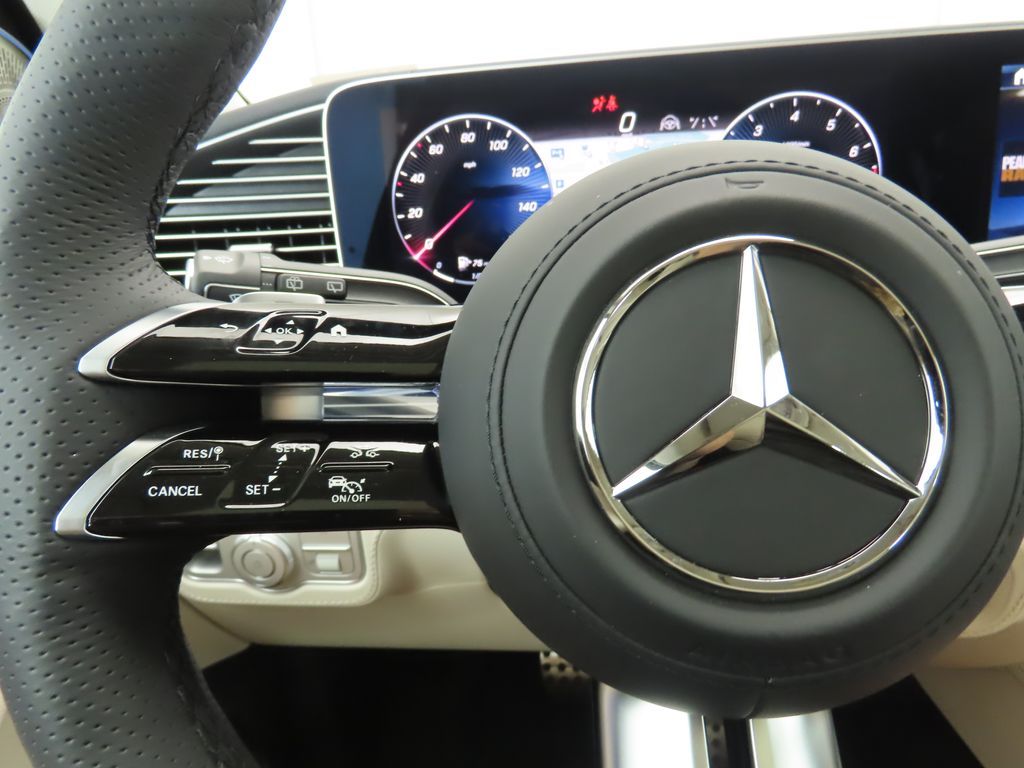 Thumbnail: 2026 Mercedes-Benz GLS - 11