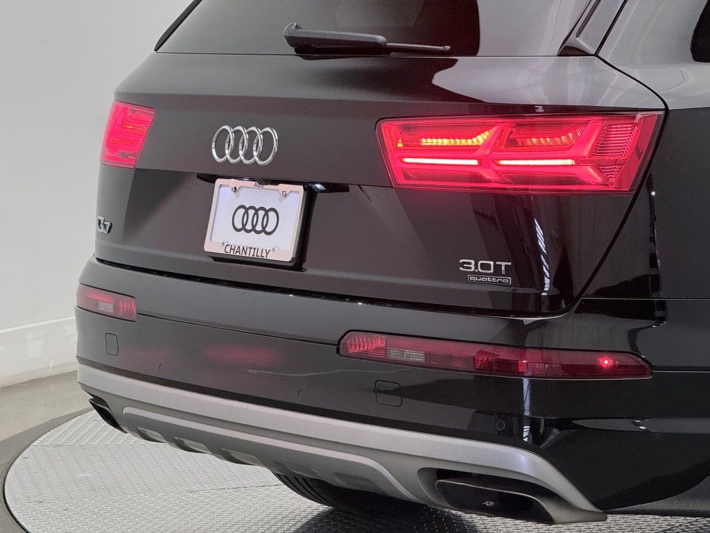 Thumbnail: 2017 Audi Q7 - 12
