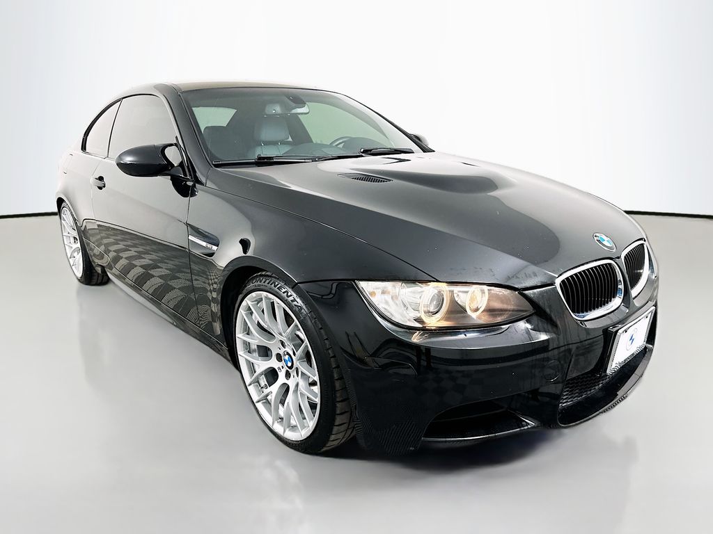 Thumbnail: 2011 BMW M3 - 3