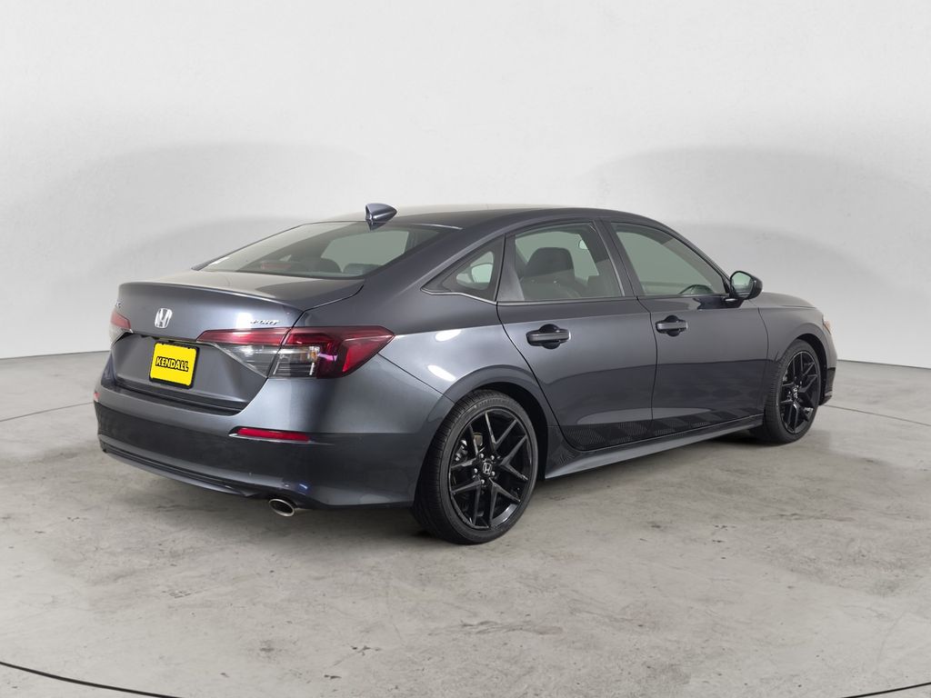 Certified Used 2025  Honda Sport image 5