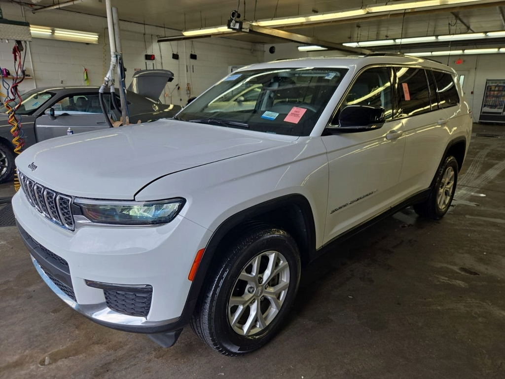 2023 Jeep Grand Cherokee L Limited White at South Hills CDJR