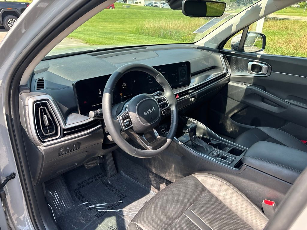 Used 2024 Kia Sorento SUV