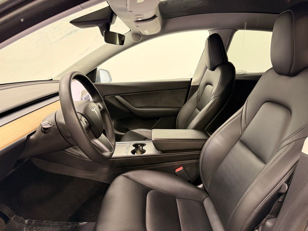 Thumbnail: 2022 Tesla Model Y - 12