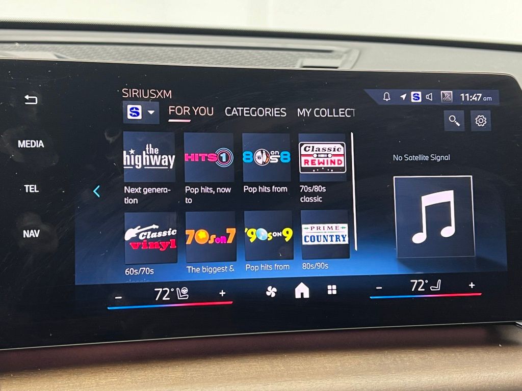 Thumbnail: 2025 BMW X1 - 13