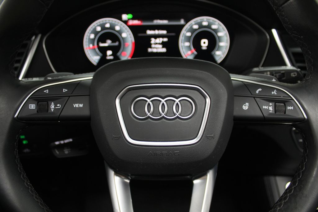 Thumbnail: 2022 Audi Q5 - 26