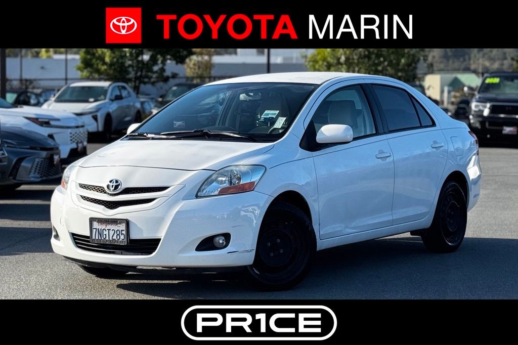 2008 Toyota Yaris Base