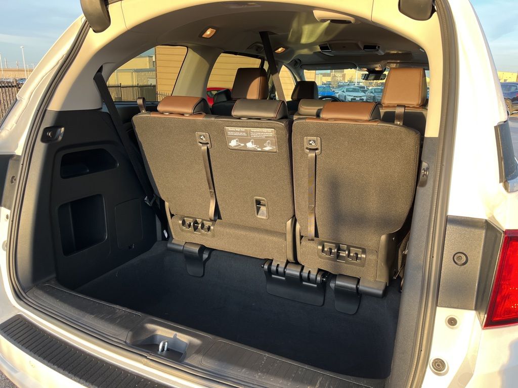 Thumbnail: 2026 Honda Odyssey - 10