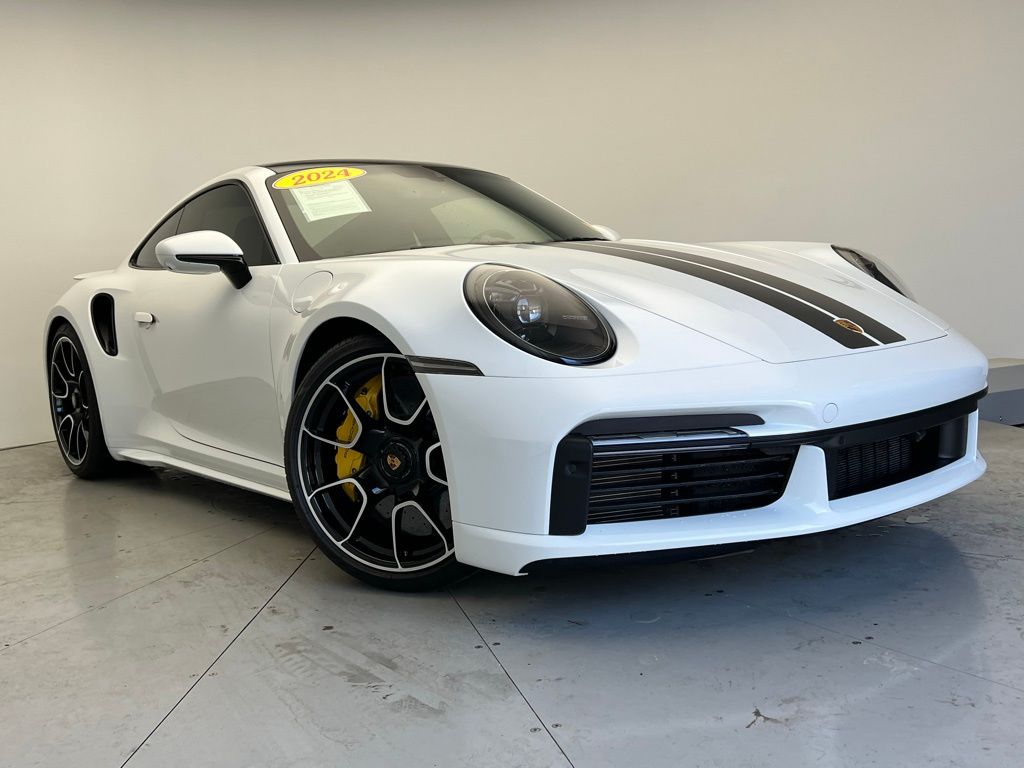 Thumbnail: 2024 Porsche 911 - 24