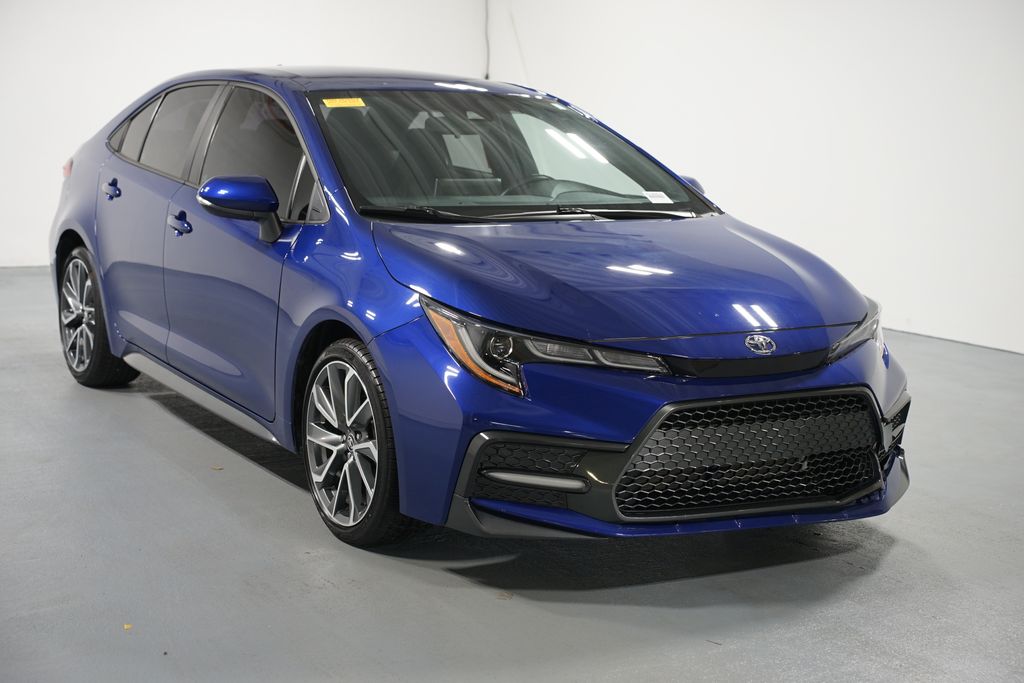 Thumbnail: 2021 Toyota Corolla - 3
