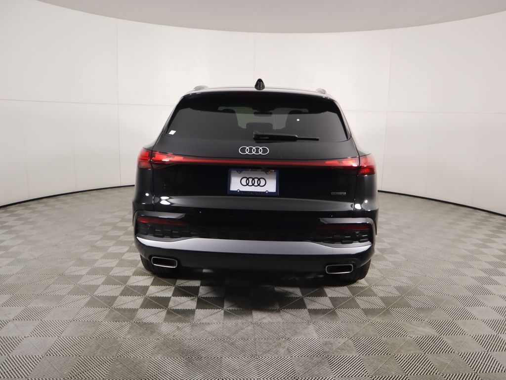 Thumbnail: 2025 Audi Q5 - 6
