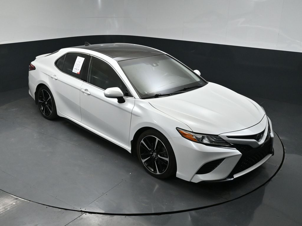  2019 Toyota Camry XSE FWD   