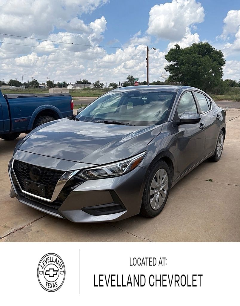 Gray (Gun Metallic) 2022 Nissan Sentra Sedan Front-Wheel Drive Continuously Variable Transmission