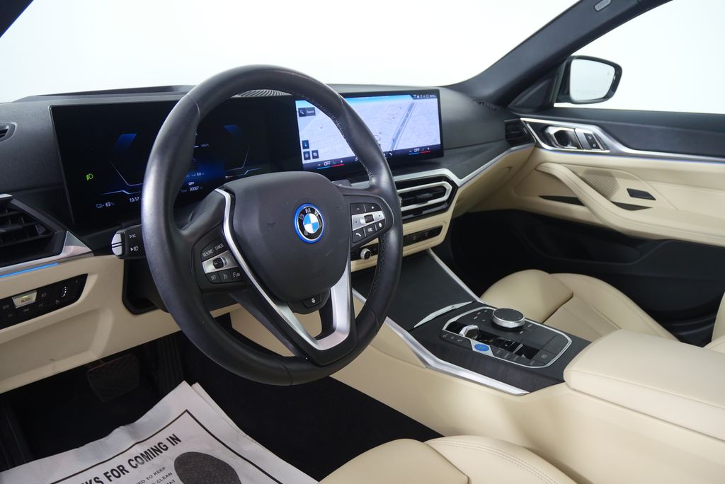 Thumbnail: 2024 BMW i4 - 12