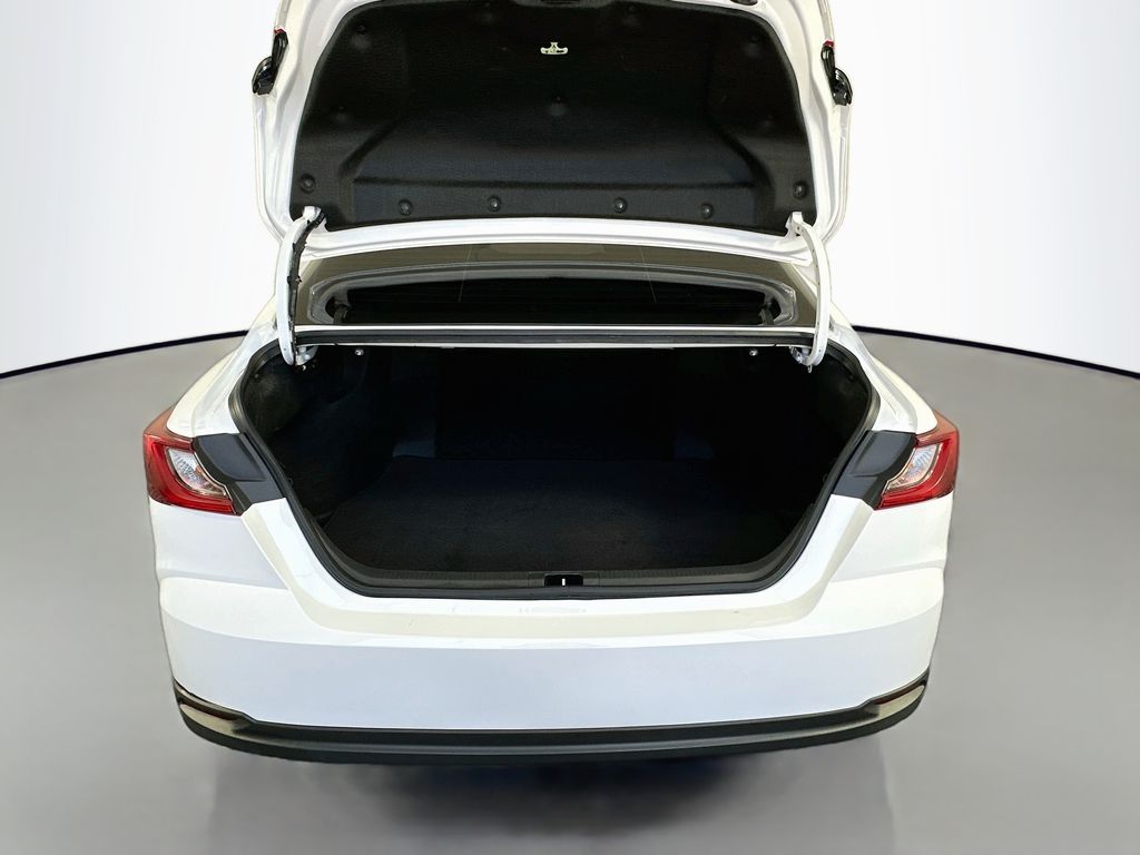 Thumbnail: 2026 Toyota Camry - 26