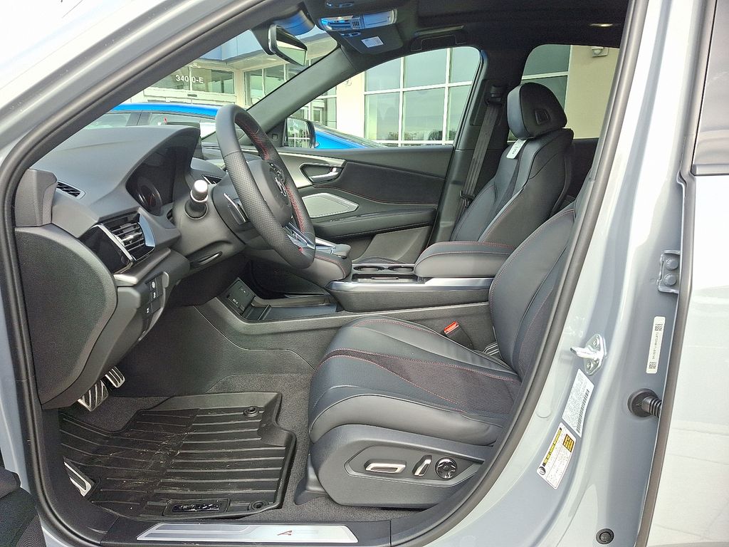 Thumbnail: 2026 Acura RDX - 6