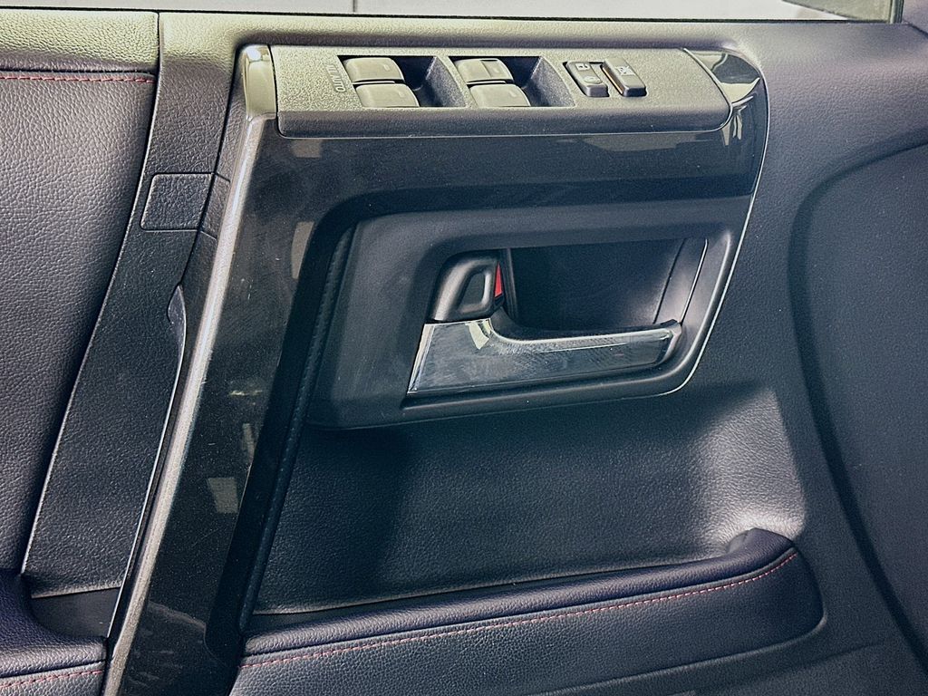 Thumbnail: 2024 Toyota 4Runner - 17