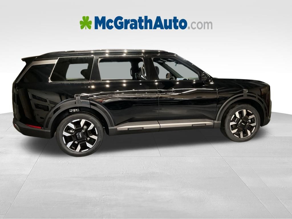 New 2027 Black Kia S image 3