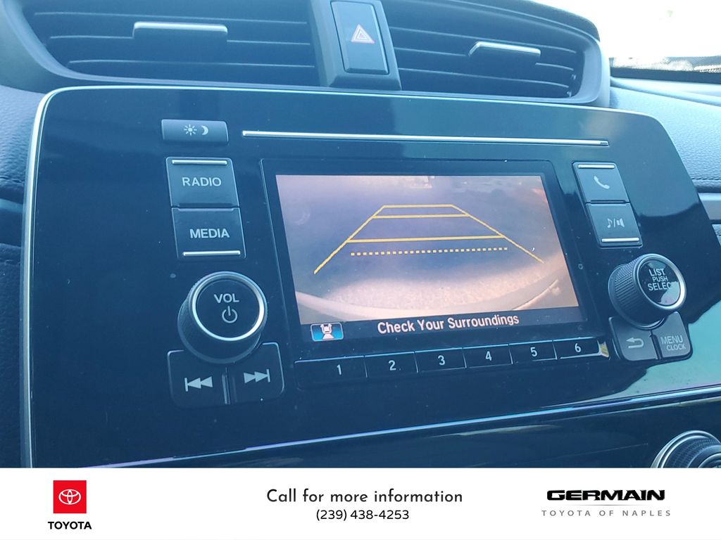 2017 Honda CR-V LX photo 21