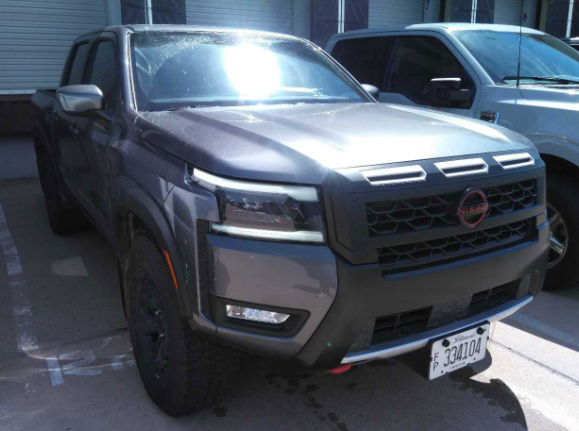 Gray (Gun Metallic) 2026 Nissan Frontier Pickup Truck Four-Wheel Drive 9-Speed Automatic Overdrive