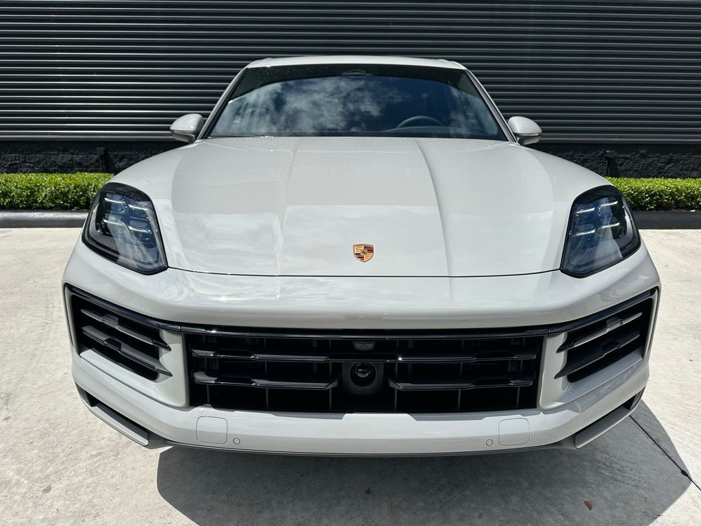 Thumbnail: 2026 Porsche Cayenne - 8