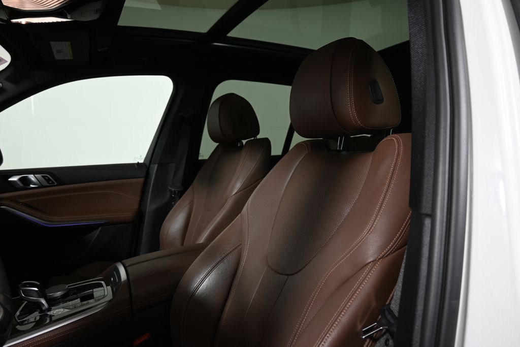 Thumbnail: 2022 BMW X5 - 5