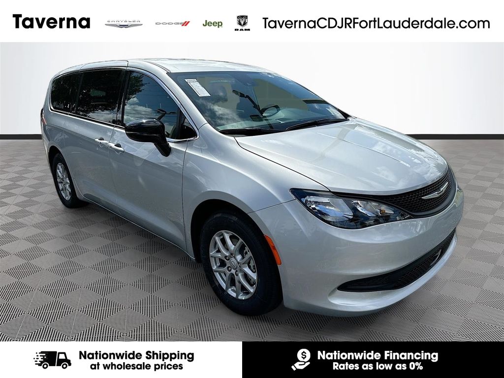 Silver Mist Clearcoat 2026 Chrysler Voyager LX FWD Minivan Front-Wheel Drive 9-Speed Automatic