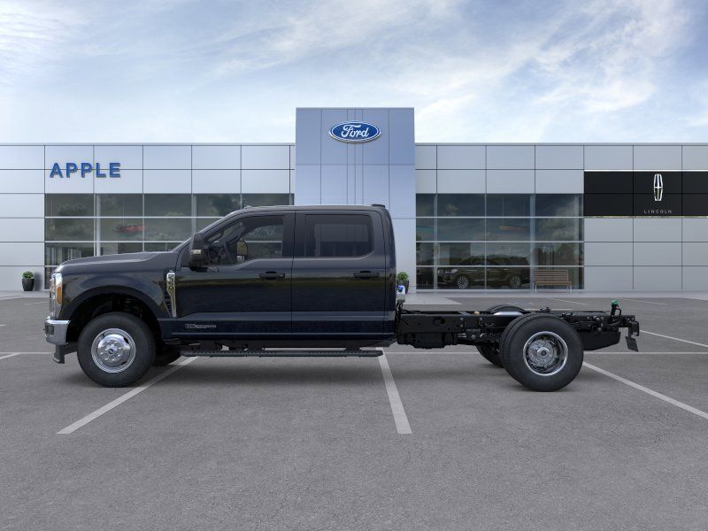 2026 Ford F-350 Chassis XL