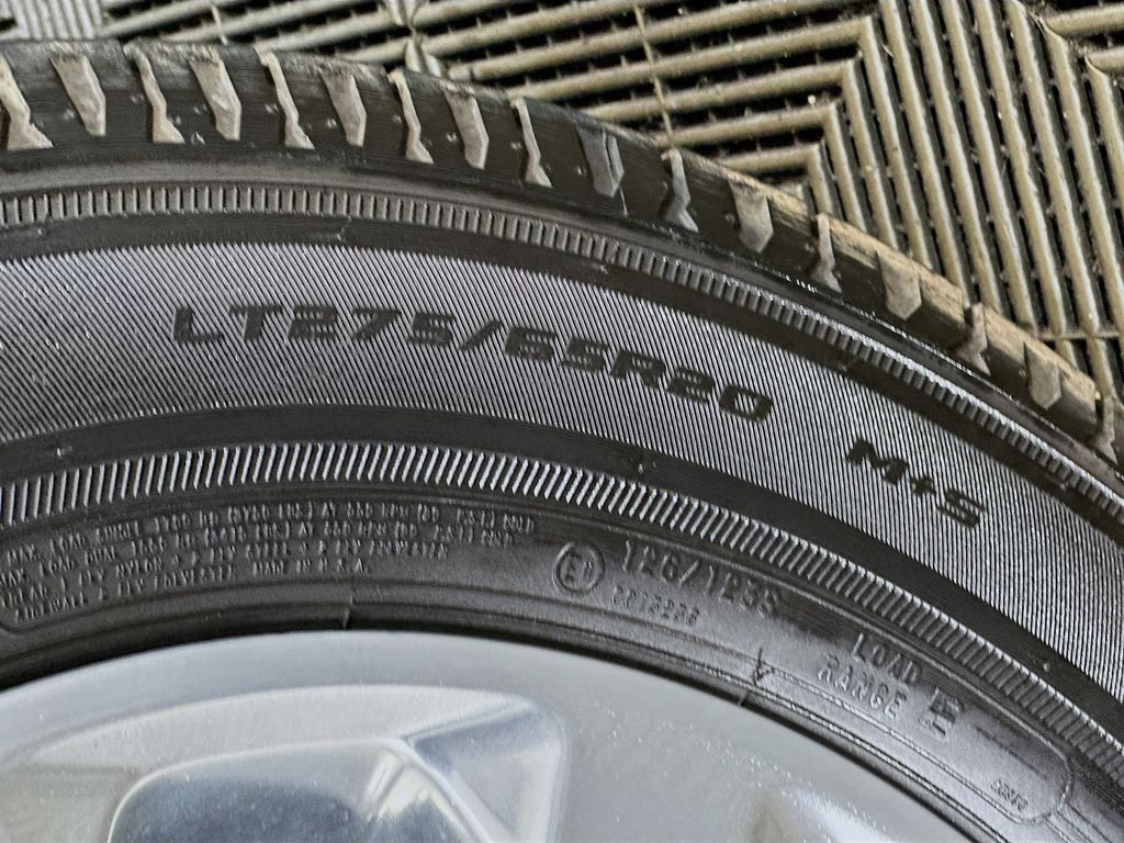 Used 2022 Black Ram Laramie image 34