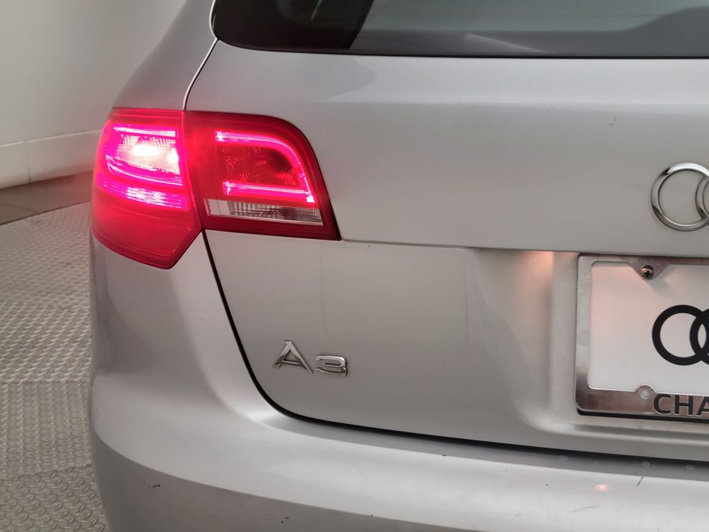 Thumbnail: 2013 Audi A3 - 10