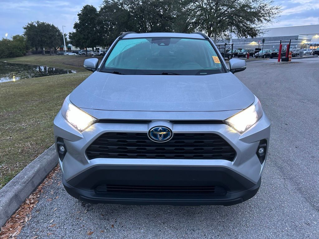 Thumbnail: 2023 Toyota RAV4 - 8