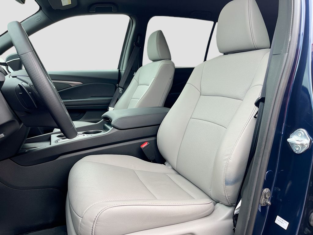 Used 2025 Blue Honda EX-L image 20