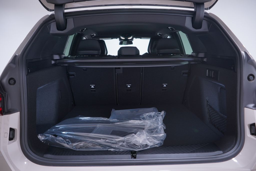 Thumbnail: 2026 BMW X3 - 13