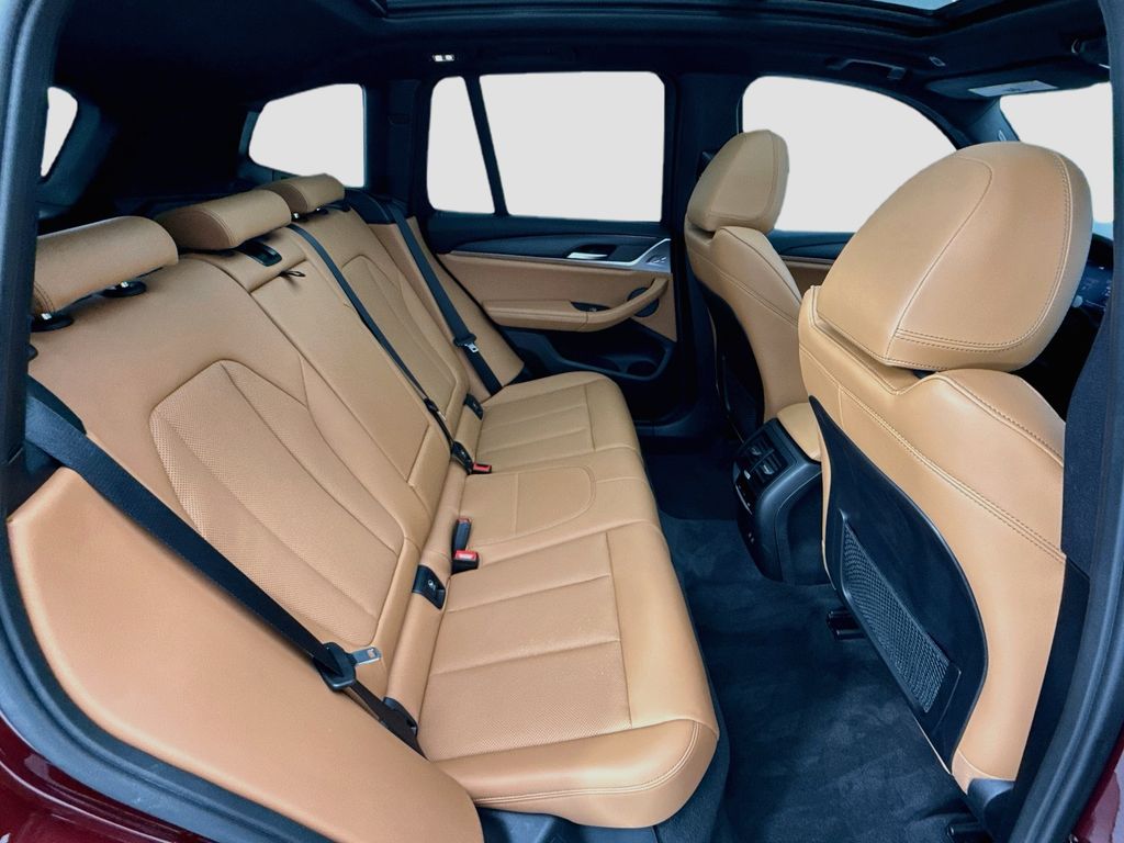 Thumbnail: 2024 BMW X3 - 21