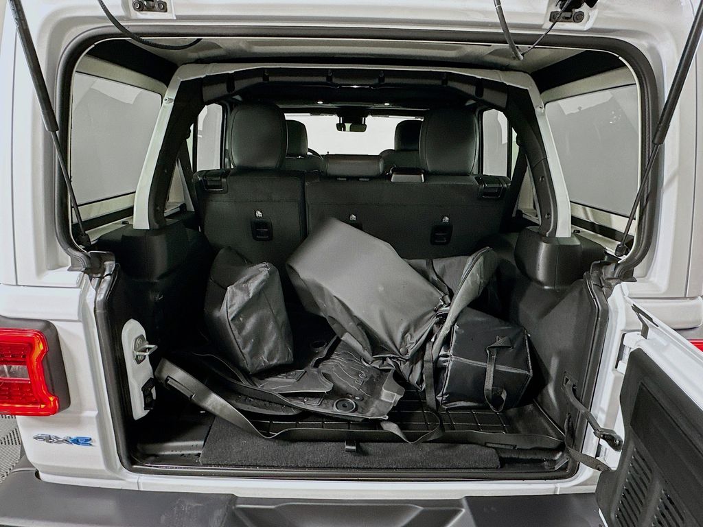 Thumbnail: 2024 Jeep Wrangler - 26