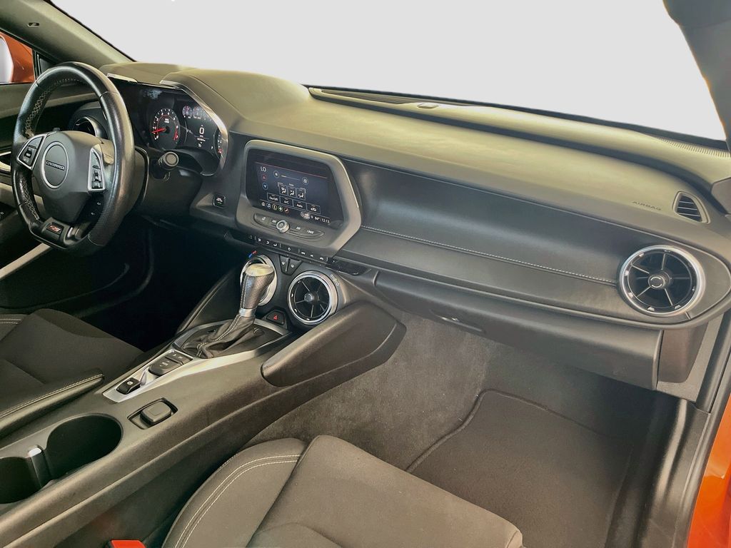 Used 2022 Red Chevrolet SS image 27