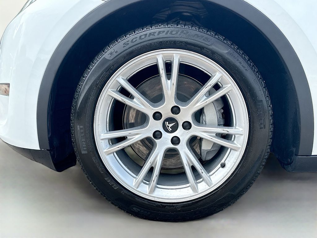 2024 Tesla Model Y Long Range White at AutoSavvy Houston Southwest