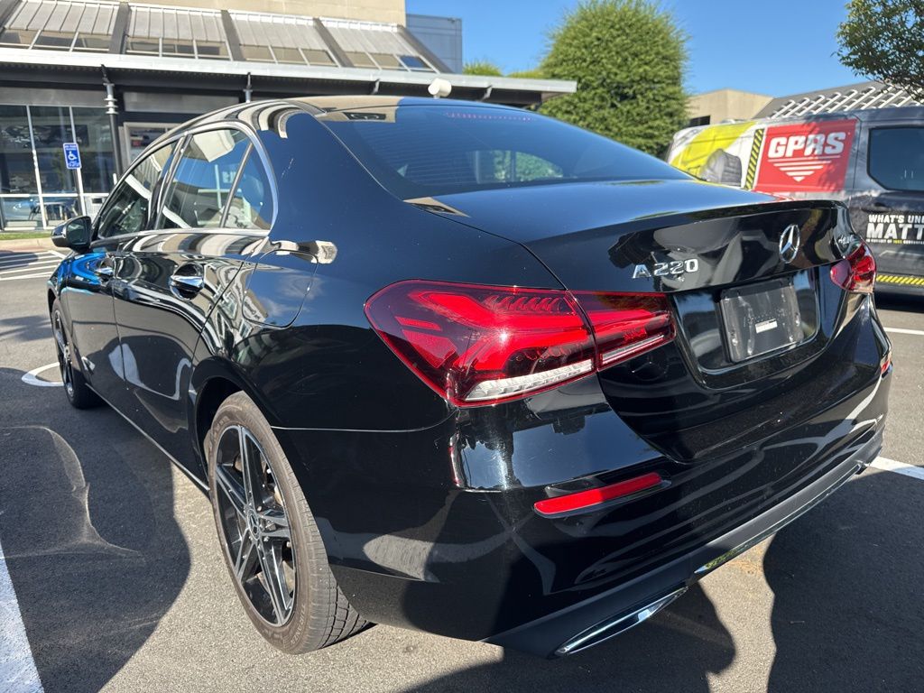 Thumbnail: 2022 Mercedes-Benz A-Class - 5