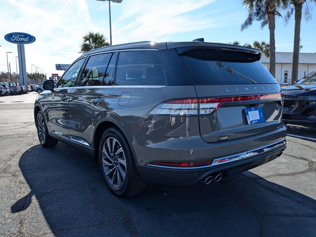 2025 Lincoln Aviator Premiere