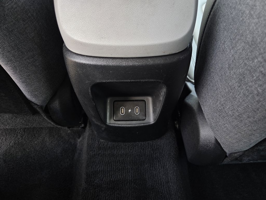 Used 2025 Hyundai Elantra Sedan