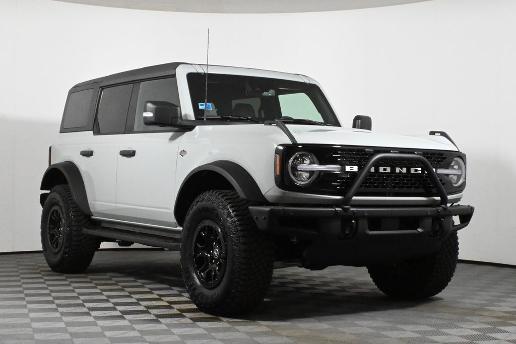 Thumbnail: 2024 Ford Bronco - 9