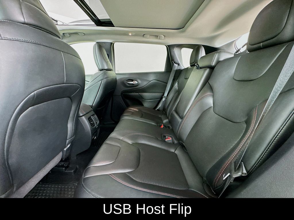 Used Car 2022 Jeep Cherokee  Trailhawk For Sale Under $25,000 In Austin, Texas